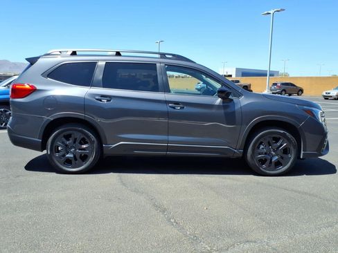 Used 2024 Subaru Ascent Onyx Edition AWD/4WD image 8