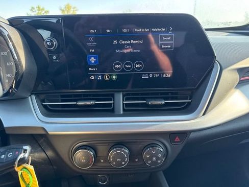 Used 2024 Chevrolet Trax RS w/ Driver Confidence Package FWD image 10