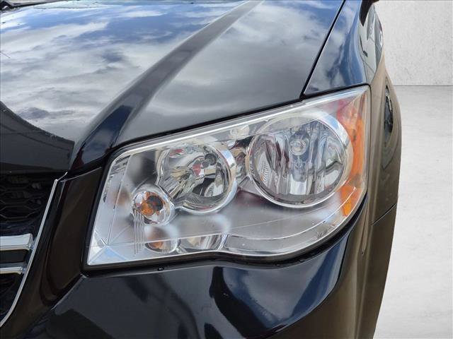 Used 2019 Dodge Grand Caravan SXT FWD image 9