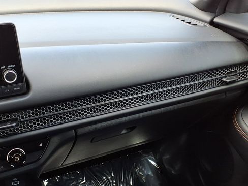 Used 2025 Honda HR-V Sport image 22