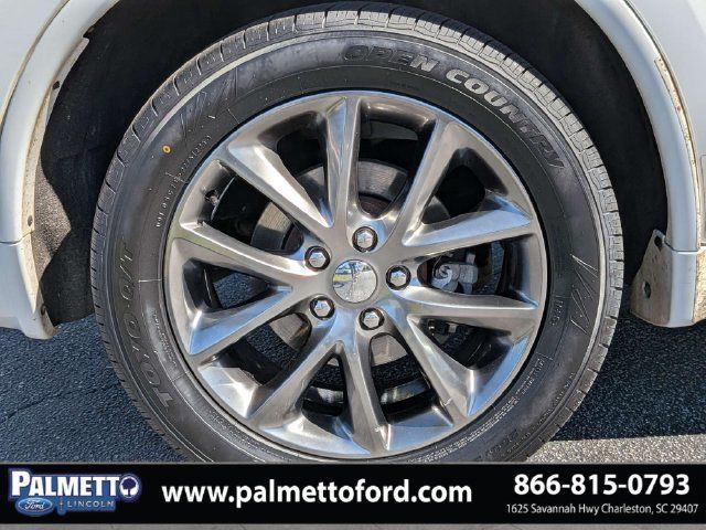 Used 2015 Dodge Durango R/T w/ Premium Nappa Leather Group RWD image 10