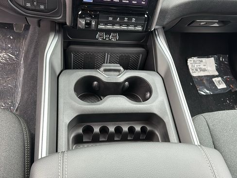 New 2026 RAM 2500 Big Horn image 18