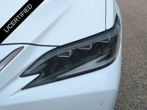 Certified 2025 Lexus ES 350 w/ Accessory Package (Z2) FWD image 10