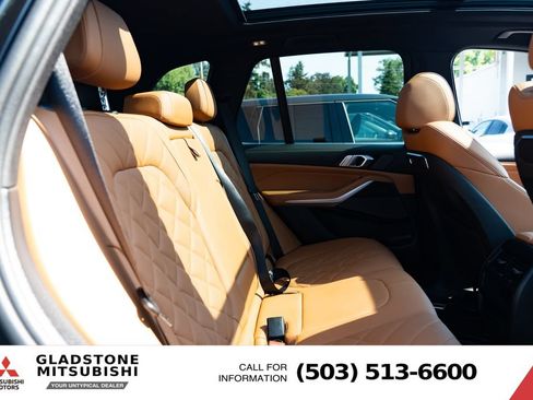 Used 2024 BMW X5 xDrive40i w/ Premium Package AWD/4WD image 24