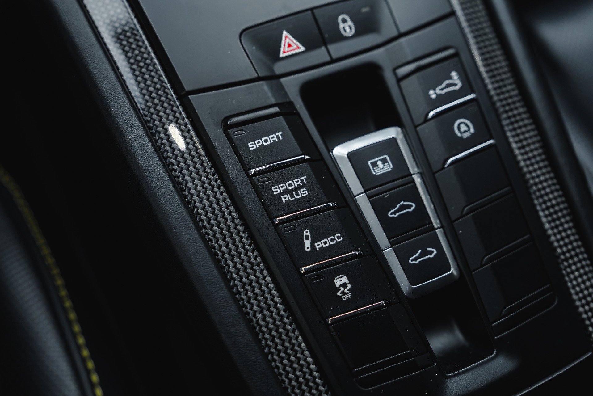 Used 2014 Porsche 911 Turbo S AWD/4WD image 45