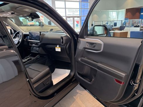 New 2025 Ford Bronco Sport Outer Banks w/ Sasquatch Outer Banks Package AWD/4WD image 27