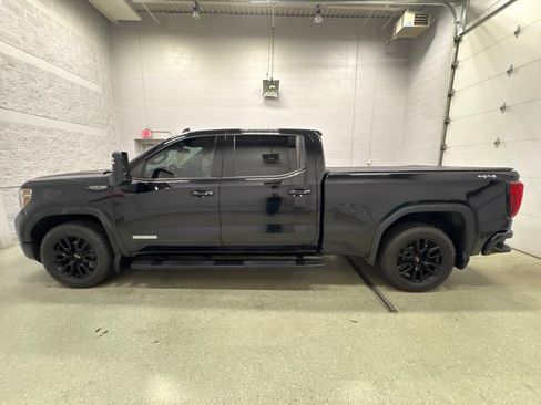 Used 2020 GMC Sierra 1500 Elevation w/ Elevation Value Package AWD/4WD image 8
