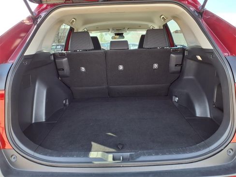 Used 2024 Toyota RAV4 LE image 6