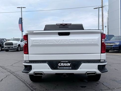 Used 2020 Chevrolet Silverado 1500 High Country w/ Technology Package image 6