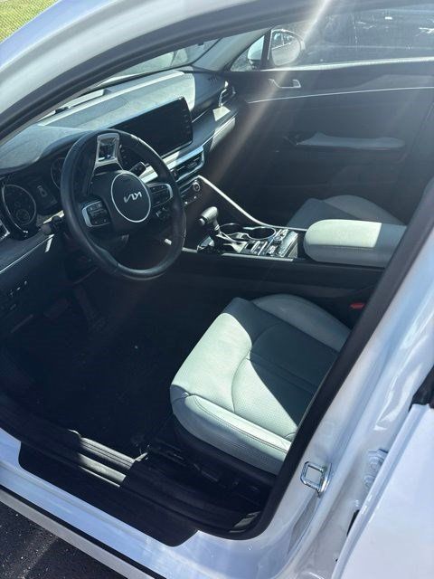 Used 2024 Kia K5 EX w/ EX Premium Package FWD image 4