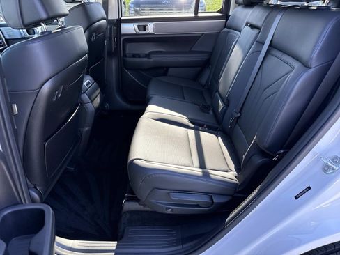 Certified 2025 Hyundai Santa Fe SEL AWD/4WD image 23