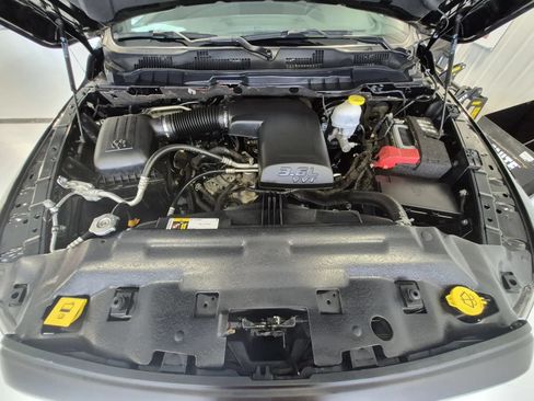 Used 2022 RAM 1500 Warlock AWD/4WD image 39