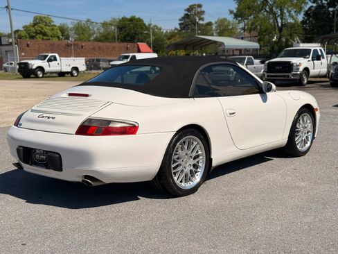 Used 2001 Porsche 911 Cabriolet image 38