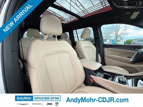 Certified 2025 Jeep Grand Cherokee Limited w/ Trailer Tow Package image 40