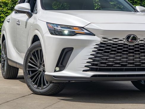 New 2026 Lexus RX 450h AWD image 4