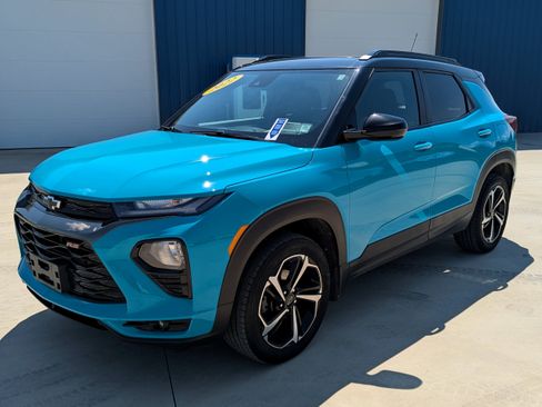 Used 2022 Chevrolet TrailBlazer RS w/ Sun and Liftgate Package AWD/4WD image 1