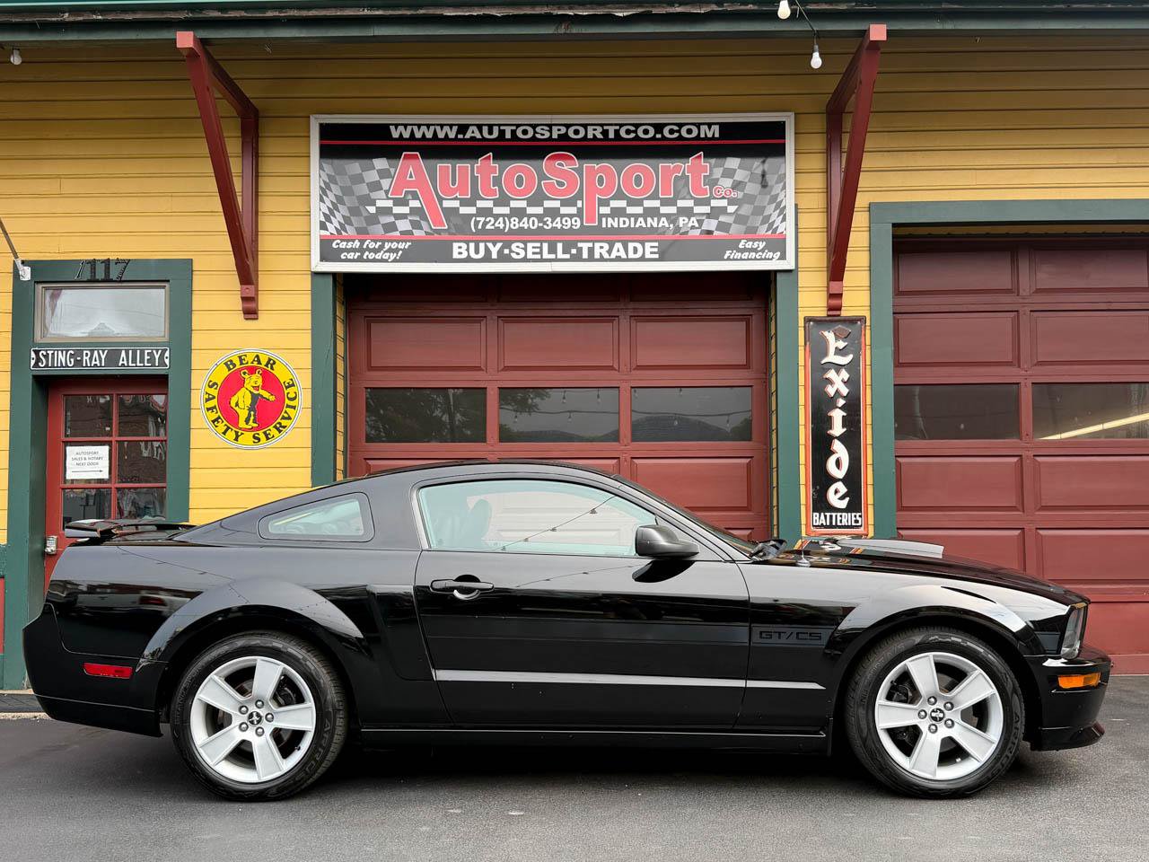 Used 2007 Ford Mustang GT RWD image 3