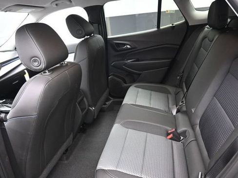 New 2026 Chevrolet Trax LT w/ Driver Confidence Package FWD image 9