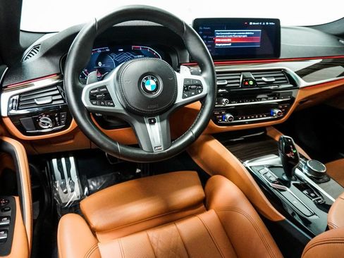 Used 2023 BMW 530i xDrive w/ M Sport Package AWD/4WD image 13