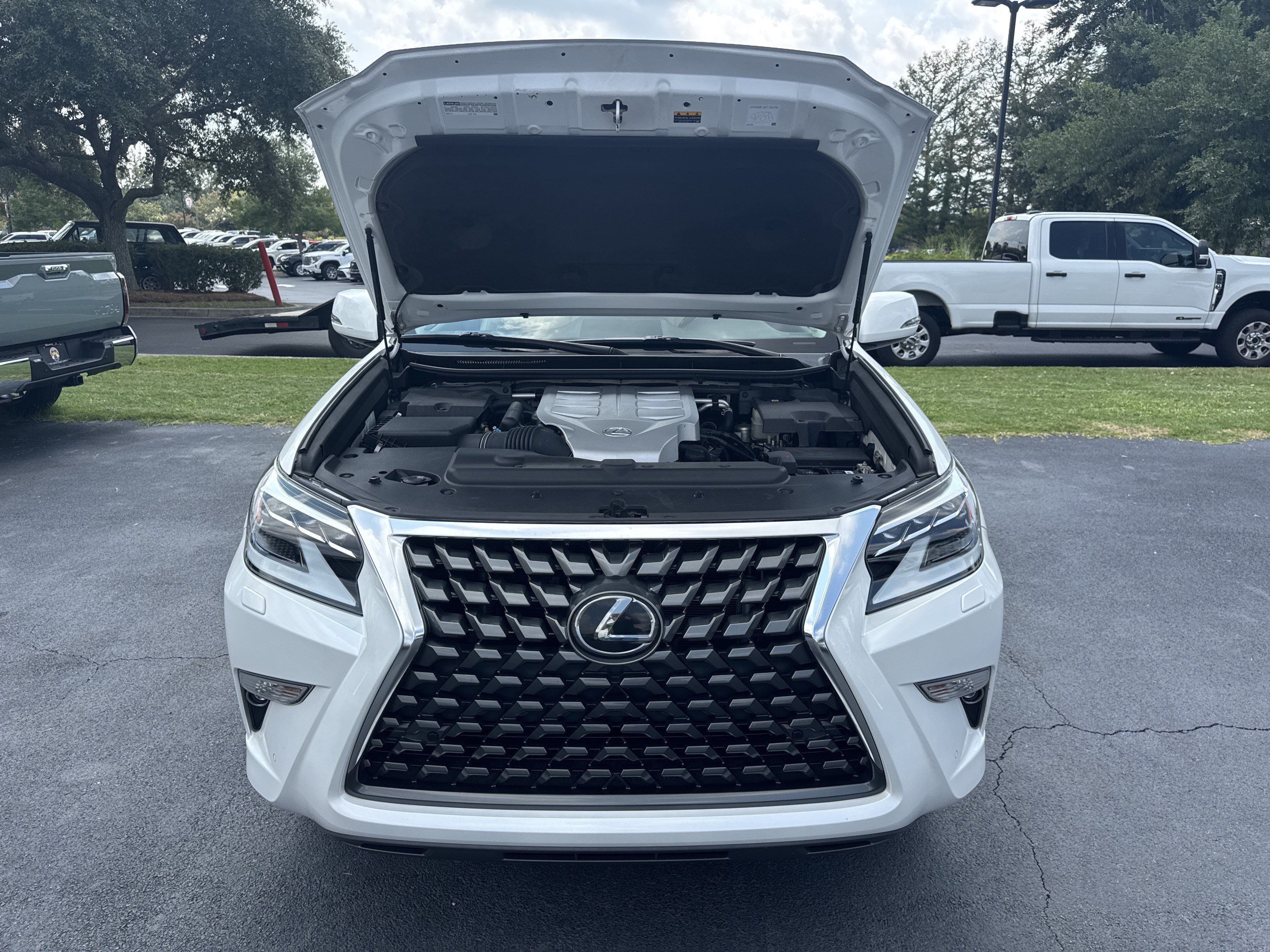 Used 2021 Lexus GX 460 Premium w/ Premium Package AWD/4WD image 38