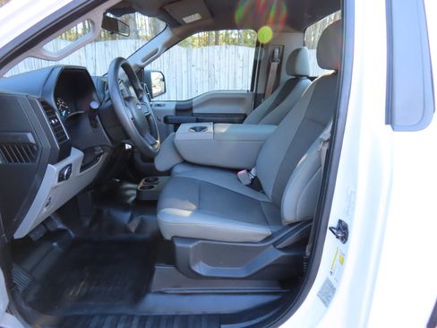 Used 2019 Ford F150 XL w/ Trailer Tow Package image 16