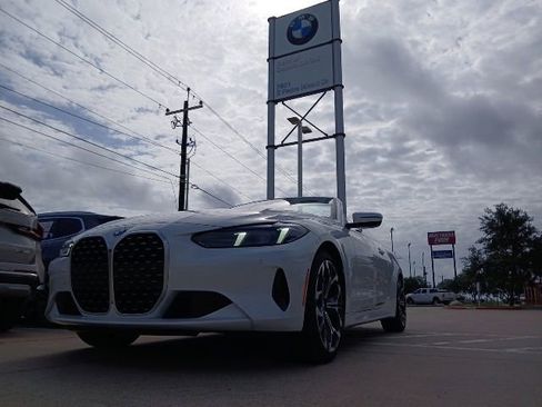 Certified 2025 BMW 430i Convertible w/ Premium Package RWD image 21