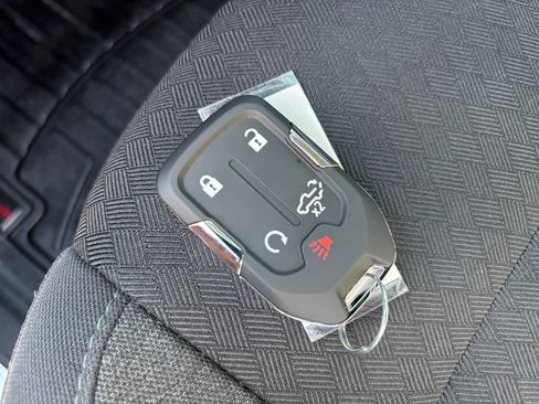 Used 2019 Chevrolet Silverado 1500 LT w/ All-Star Edition image 33