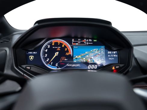 Used 2018 Lamborghini Huracan LP 580-2 image 39