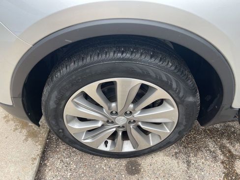 Used 2020 Buick Encore Preferred image 16