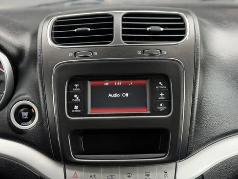 Used 2016 Dodge Journey SE w/ Popular Equipment Group image 6