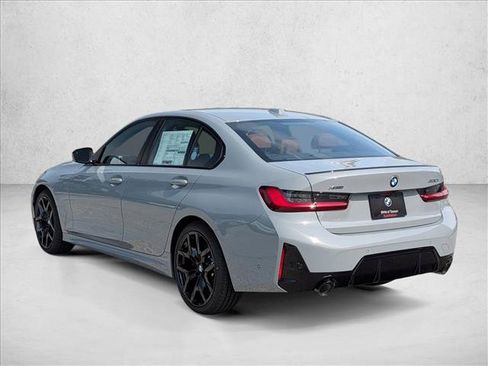 New 2026 BMW 330i xDrive Sedan AWD/4WD image 9