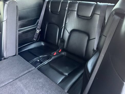 Used 2024 Tesla Model Y Long Range AWD/4WD image 15