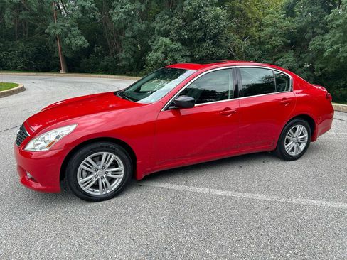 Used 2011 INFINITI G37 x Sedan w/ Premium Pkg AWD/4WD image 7
