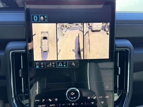 Used 2025 GMC Yukon AT4 Ultimate w/ LPO, Floor Liner Package image 30