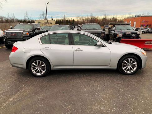 Used 2009 INFINITI G37 x Sedan image 3