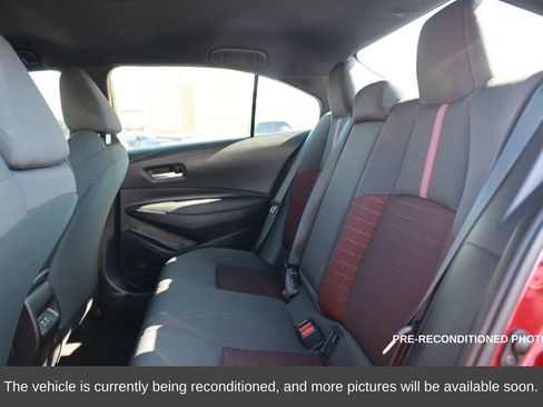 Used 2025 Toyota Corolla SE image 33