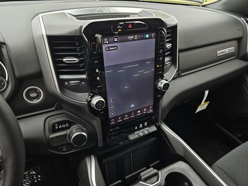 New 2026 RAM 1500 2WD Crew Cab image 16