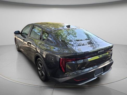 Used 2025 Kia K4 FWD image 6