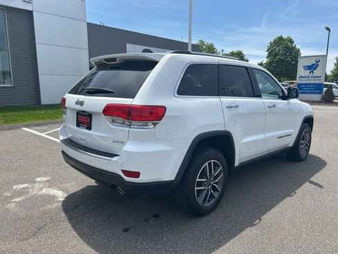 Used 2019 Jeep Grand Cherokee Limited AWD/4WD image 7