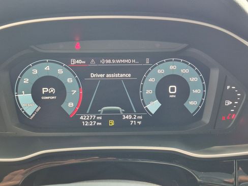 Used 2024 Audi Q3 2.0T Premium w/ Convenience Package AWD/4WD image 12