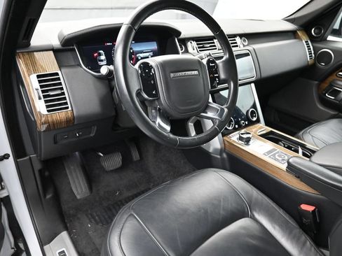 Used 2018 Land Rover Range Rover AWD/4WD image 4