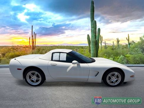 Used 2003 Chevrolet Corvette Convertible w/ Preferred Equipment Group1 RWD image 11
