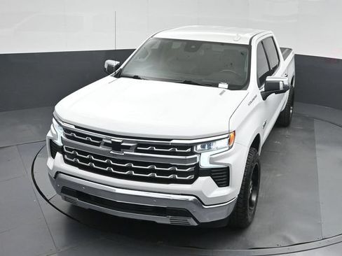 Used 2022 Chevrolet Silverado 1500 LTZ w/ Max Trailering Package AWD/4WD image 35