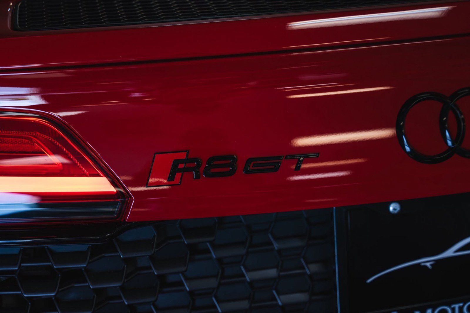 Used 2023 Audi R8 V10 GT RWD image 7