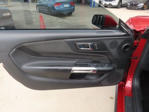 Used 2024 Ford Mustang Coupe RWD image 17