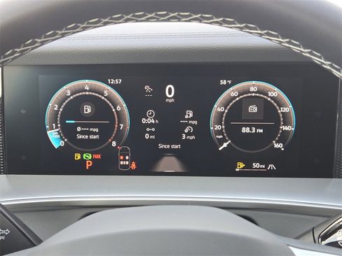 New 2026 Volkswagen Tiguan SE image 13