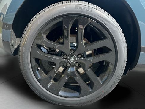 Certified 2026 Land Rover Range Rover Evoque S AWD/4WD image 11
