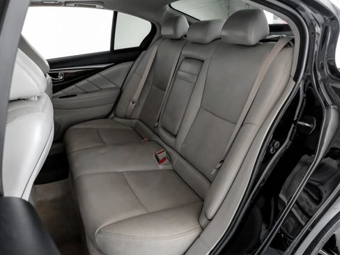 Used 2018 INFINITI Q50 Luxe w/ Cargo Package (L95) RWD image 31