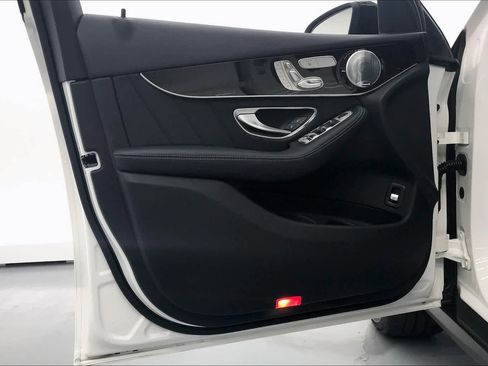 Certified 2018 Mercedes-Benz GLC 300 image 26