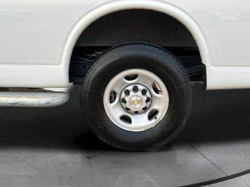 Used 2024 Chevrolet Express 2500 w/ Driver Convenience Package RWD image 31